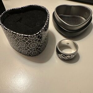 Brighton ring size 7 black and silver